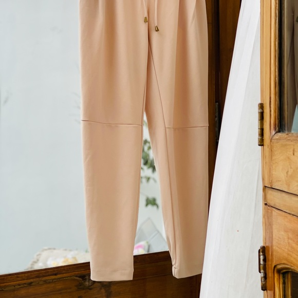 Perfect joggers - Picture 2 of 4